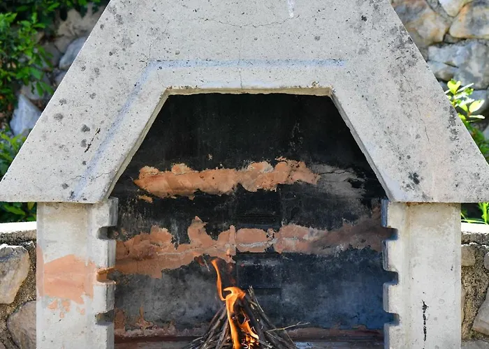 House Bucic - Apartment 1 * Mošćenička Draga