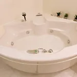 House Bucic - 1 Tatil Evi *