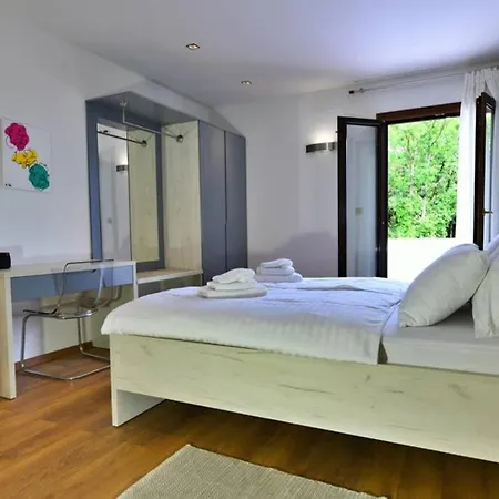 House Bucic - 1 *
