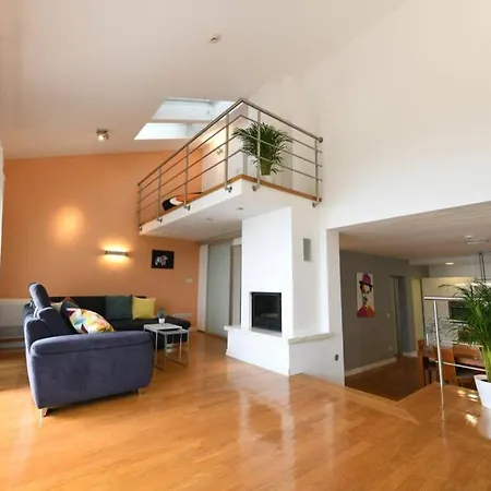 Feriehus Grosses Reihenhaus Mit Viel Gruen Und Meerblick *