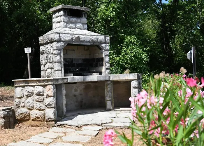 Дом отдыха House Bucic - Apartment 1