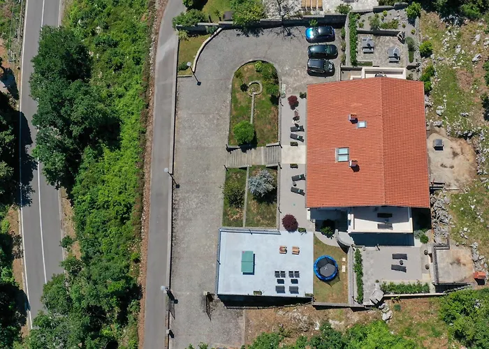 House Bucic - Apartment 1 Мощеничка-Драга